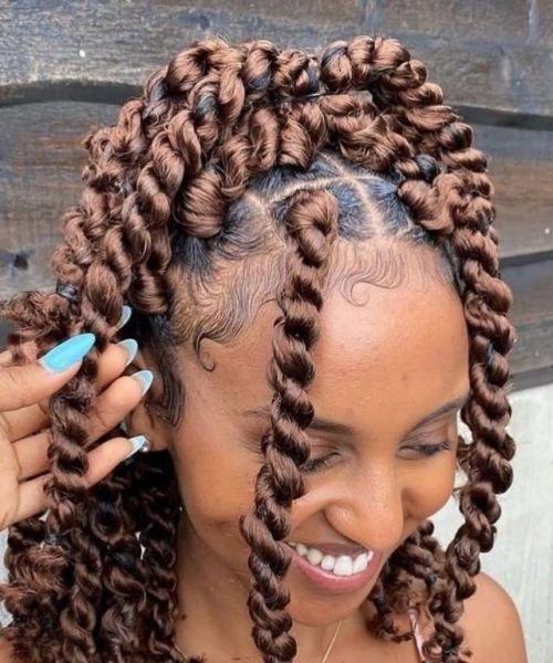 20-Crochet-Hair-Styles-to-Try-Out-In-2022.jpeg