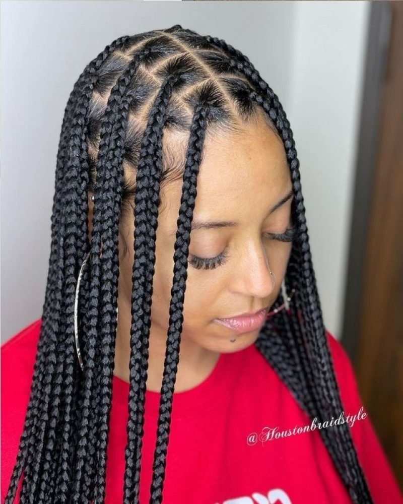 31-Box-Braids-Ideas-for-Black-Women-KNOTLESS.jpeg
